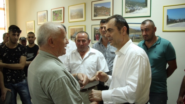 FOTO/ Selami: Të rikthehemi në parti të intelektualëve, e shtresave të djathta