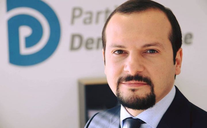 PD: LSI luajti me dy porta, Veliajt i dha votat, popullit faturën e ujit