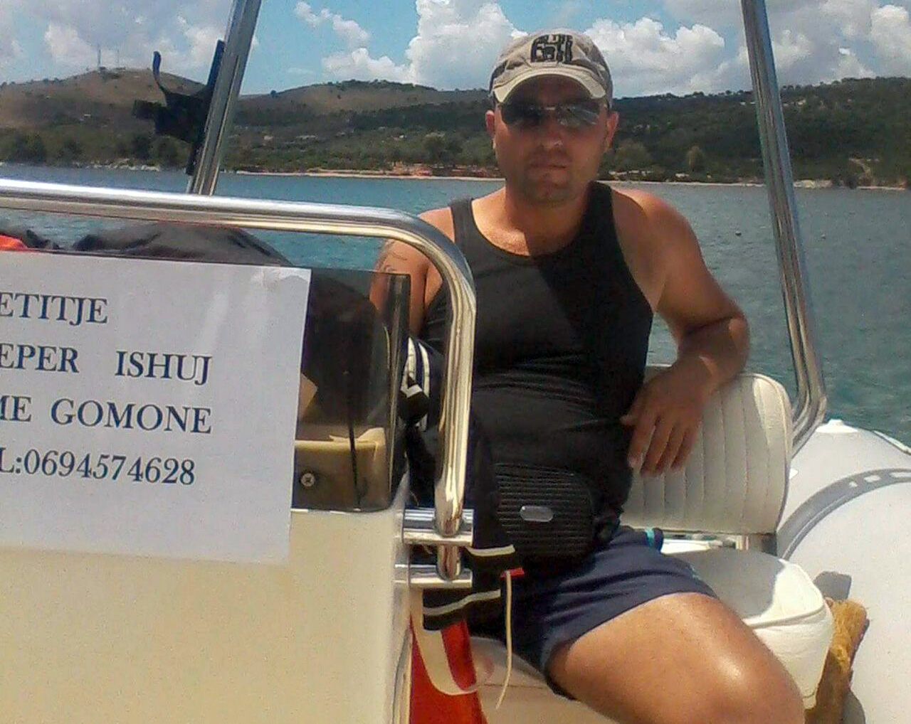 FOTO & EMRI/ Identifikohet autori dyshuar i vrasjes së turistes ruse