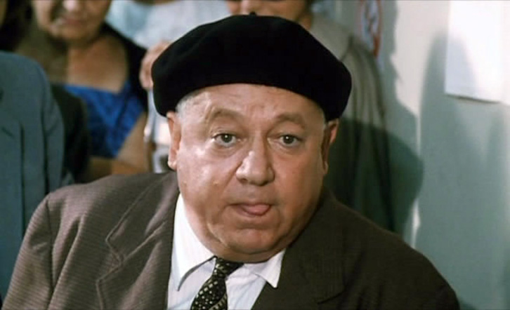 FOTO/ Kinemaja italiane në zi, ndahet nga jeta në moshën 84-vjeçare Fantozzi