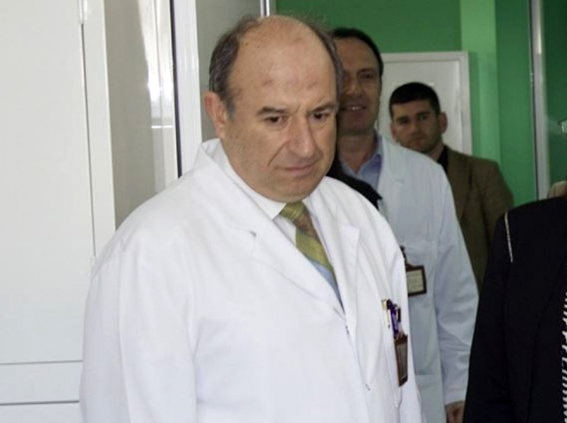 EMRAT/ Zjarri në Velipojë, shefi i Djegie-Plastikës: Dy pacientë, babë e birë, janë në gjendje kritike për jetën