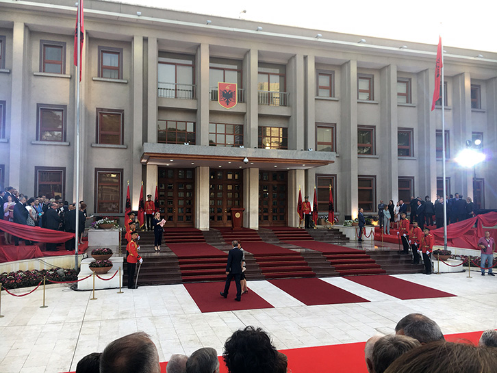FOTO GALERI/ Bujar Nishani i dorëzon detyrën Ilir Metës
