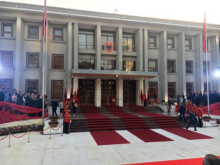 FOTO GALERI/ Bujar Nishani i dorëzon detyrën Ilir Metës