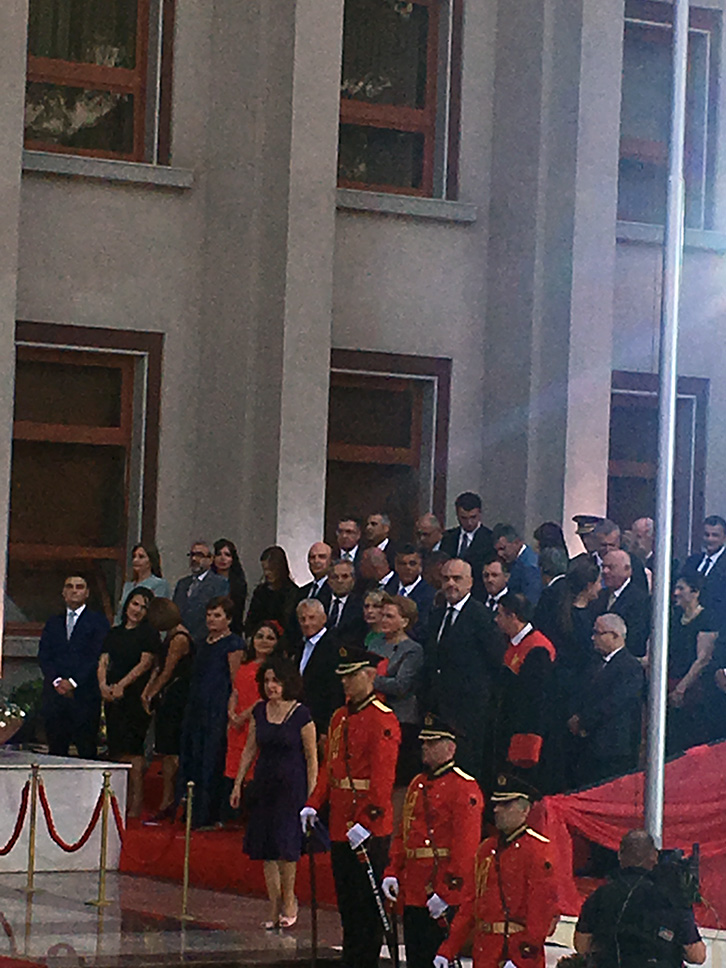 FOTO GALERI/ Bujar Nishani i dorëzon detyrën Ilir Metës