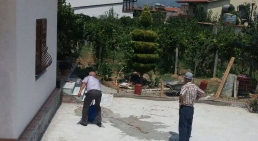 RRËFIMI/ “Nuk doja, po mami është gjallë? Isha keq që kur më kthyen nga Anglia!”