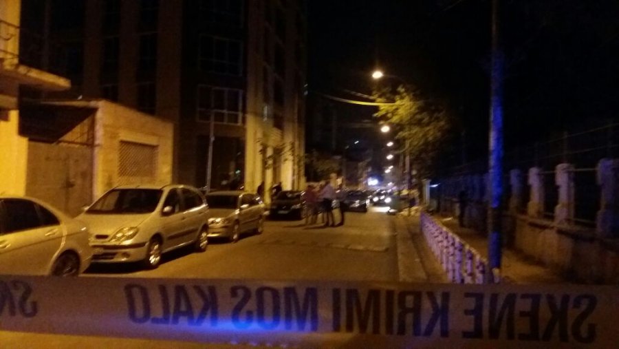 EMRI & FOTO GALERI/ Tiranë, identifikohet i plagosuri te Gjimnazi “Partizani”