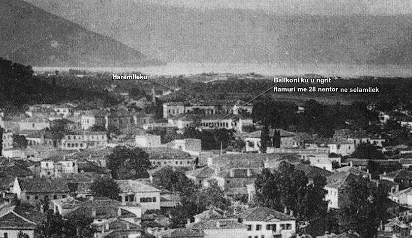 FOTO LAJM/ Apelon gazetari Zërit të Amerikës: Të rindërtohet shtëpia e Flamurit në Vlorë, kushton më pak se një pallat