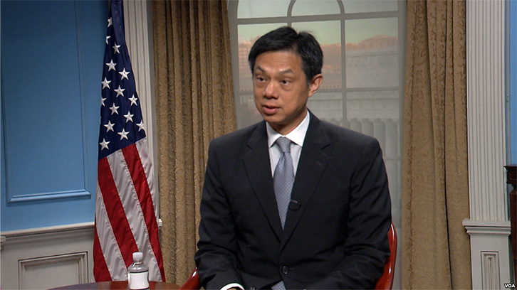 Hoyt Yee: Përfshirja e opozitës në qeverisje?! – Ja kujt i takon vendimi!