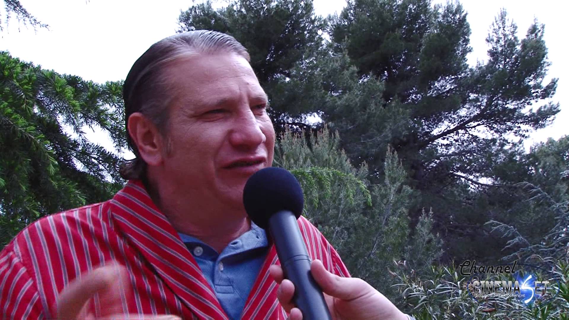 FOTO/ Po blinte kokainë tek një shqiptar, kapet mat aktori italian