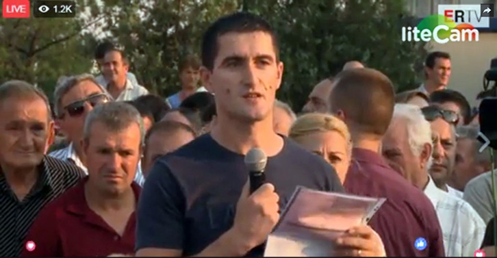 VIDEO/ Lezhë, Rama paralajmëron shkarkimin e drejtorit të Tatimeve, ja denoncimi që i bëri qytetari