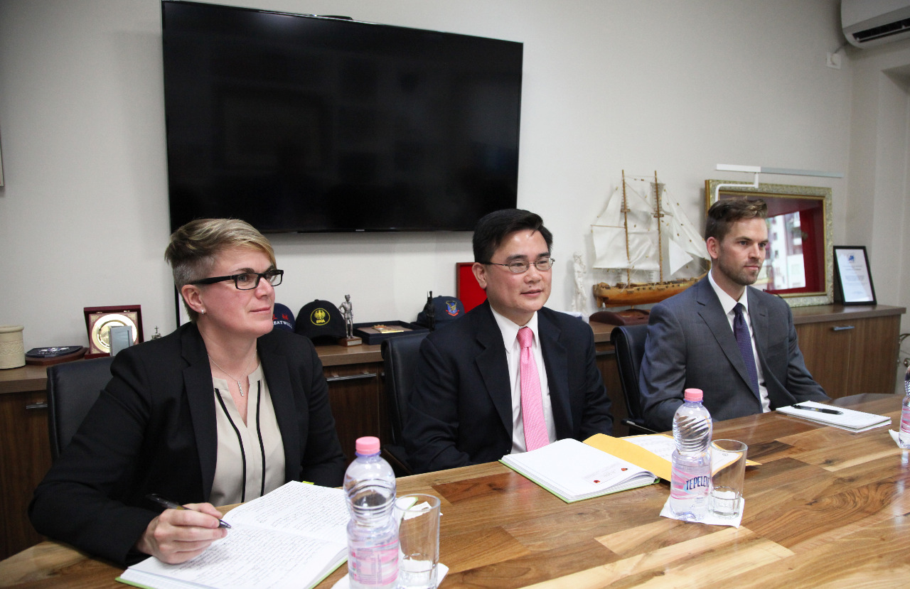 FOTO/ FBI në Tiranë, takim me Haki Çakon