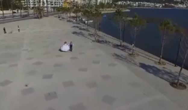 VIDEO/Kameramani zhduket papritur në pusetën e Lungomares