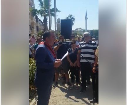 VIDEO/ Isa Sakja merr ne dorezim bashkine e Kavajes