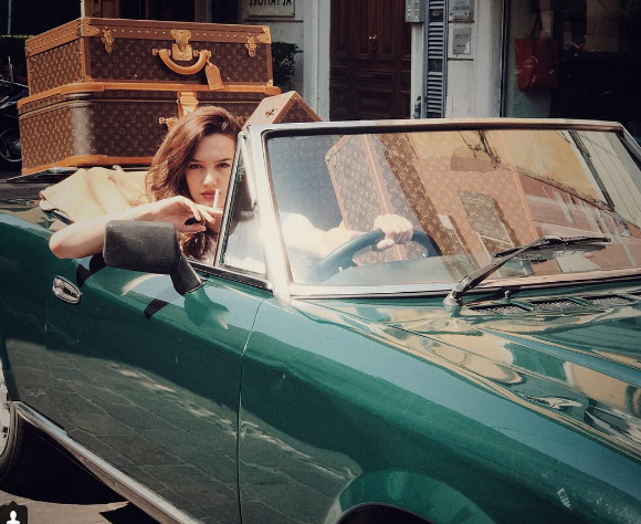 FOTO GALERI/ Klaudia Pepa “po e vuan” ndarjen me Albi Nakon