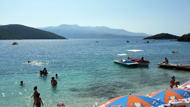 DËSHMIA /Çfarë tha në polici nënë e turistes ruse që humbi jetën në Ksamil