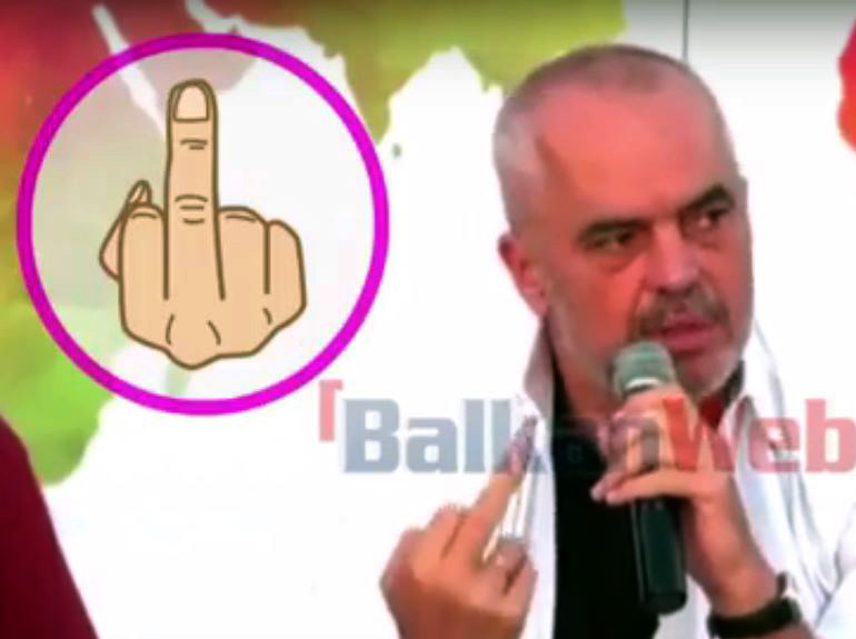 VIDEO/ Rama merr timonin dhe tregon gishtin e mesit në dëgjesat publike