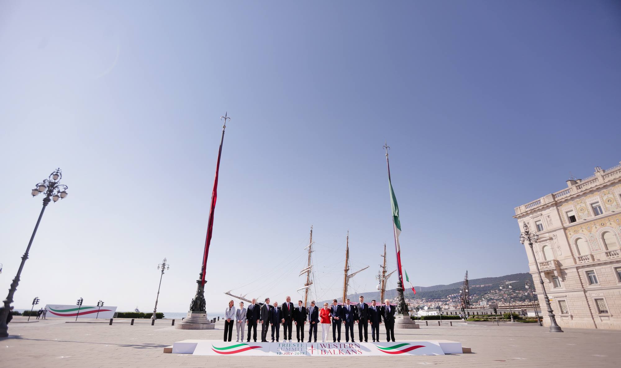 Samiti i Triestes, Bosnja me 4 projekte, Serbia 2; Shqipëria me asnjë projekt