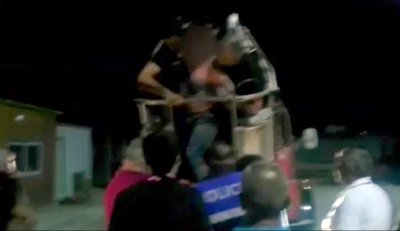 VIDEO/ Shijak, ja si policët kapën prej këmbe dhe shpëtuan nga vetëhedhja vetëvrasëse një person