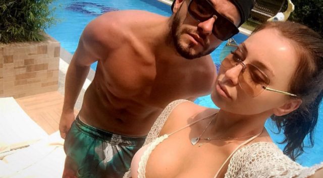 Krizë ndarjesh në showbiz, çifti i njohur i jep fund lidhjes