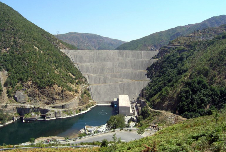 ALARMI/ Thatësira në Shqipëri do të ulë me 20% prodhimin e energjisë nga HEC-et
