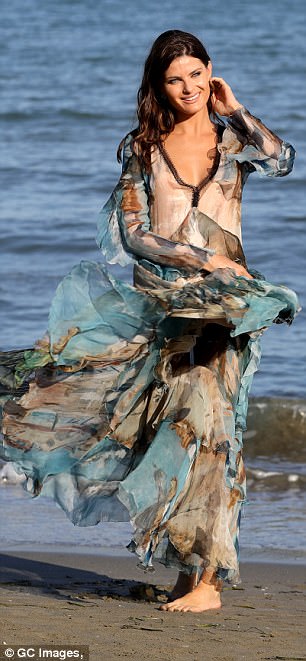 FOTO GALERI/ Isabeli Fontana, një sirenë seksi