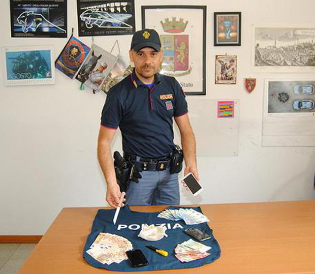 FOTO/ Itali, shqiptari kapet në Perugia, pabesueshme ku e kishte fshehur kokainën