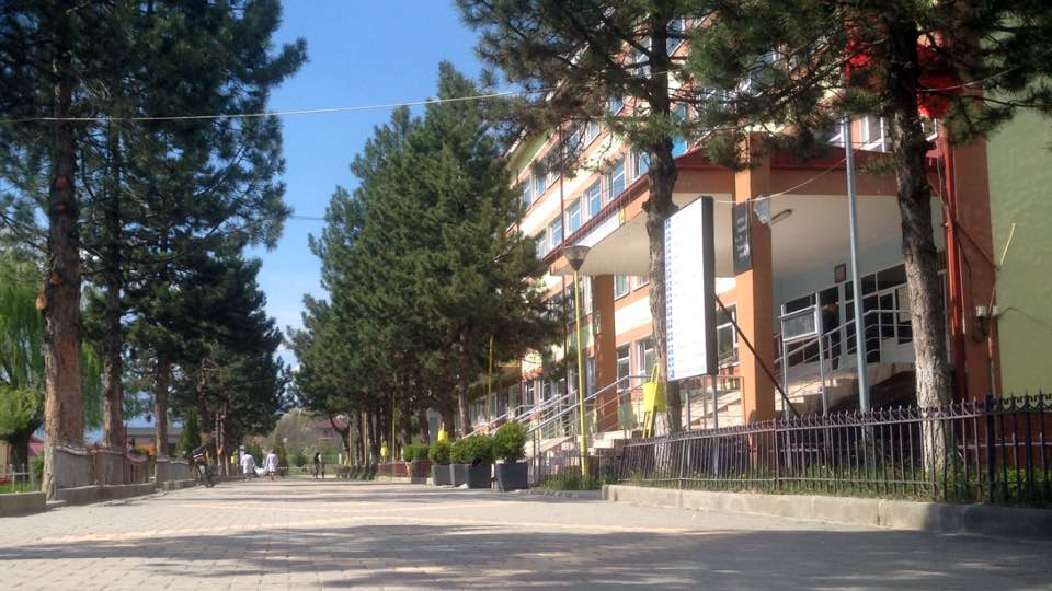 SKANDAL/ Spitali i Dibrës pa mjekë, vetëm një gjinekolog “mbulon” të gjitha specialitetet