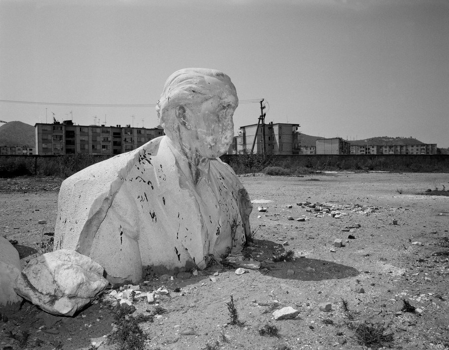 FOTO TË RRALLA/ Tirana, dy dekada më parë