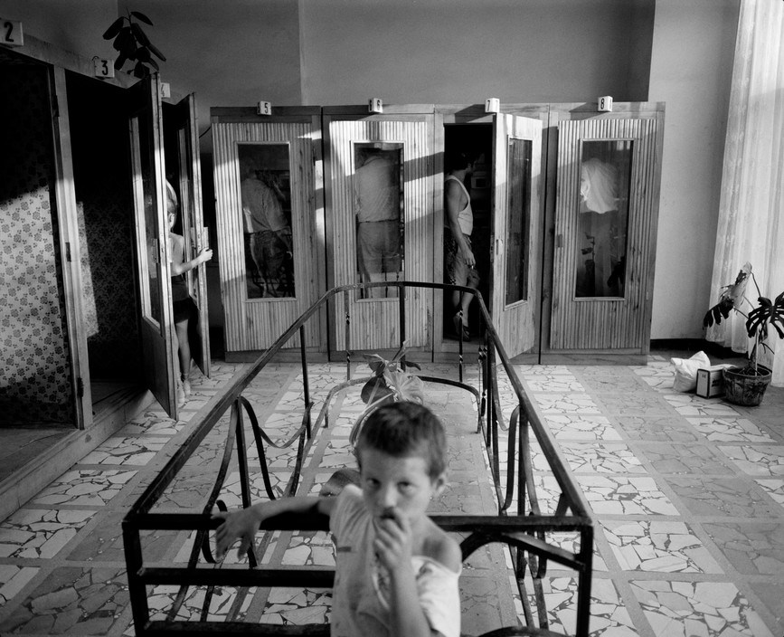 FOTO TË RRALLA/ Tirana, dy dekada më parë