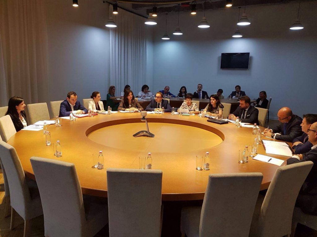 Zbardhen të dhënat zyrtare të Task-Forcës, ja sa “vende të reja” pune hapi qeveria në fushatë në këmbim të votave