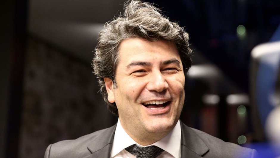 EMRAT & FOTO GALERI/ E dashura modele vret aktorin dhe prezantuesin e njohur, më pas edhe veten