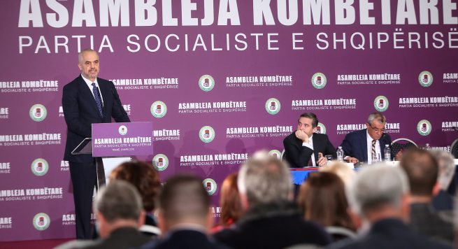 AXHENDA/ Mblidhet Asambleja e PS, priten emrat e Qeverisë së Re