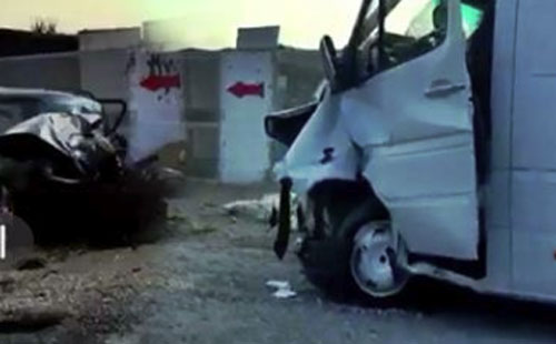 VIDEO/ Pamje nga aksidenti i ndodhur në Thumanë, si u shkatërrua furgoni