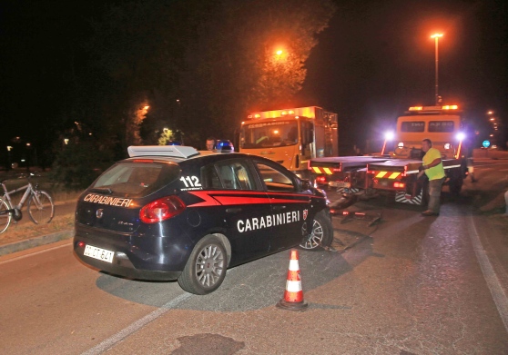 EMRI & FOTO/ Parma, karabinierët në film aksion, shqiptari që përplasi makinën e policisë dhe plagosi 2 italianët