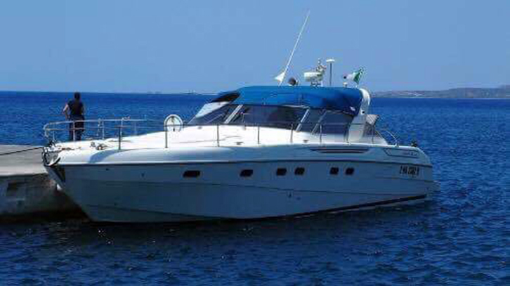 FOTO GALERI/ Greqi, bllokohen 2 ton drogë shqiptare, me jaht italian drejt Egjeut