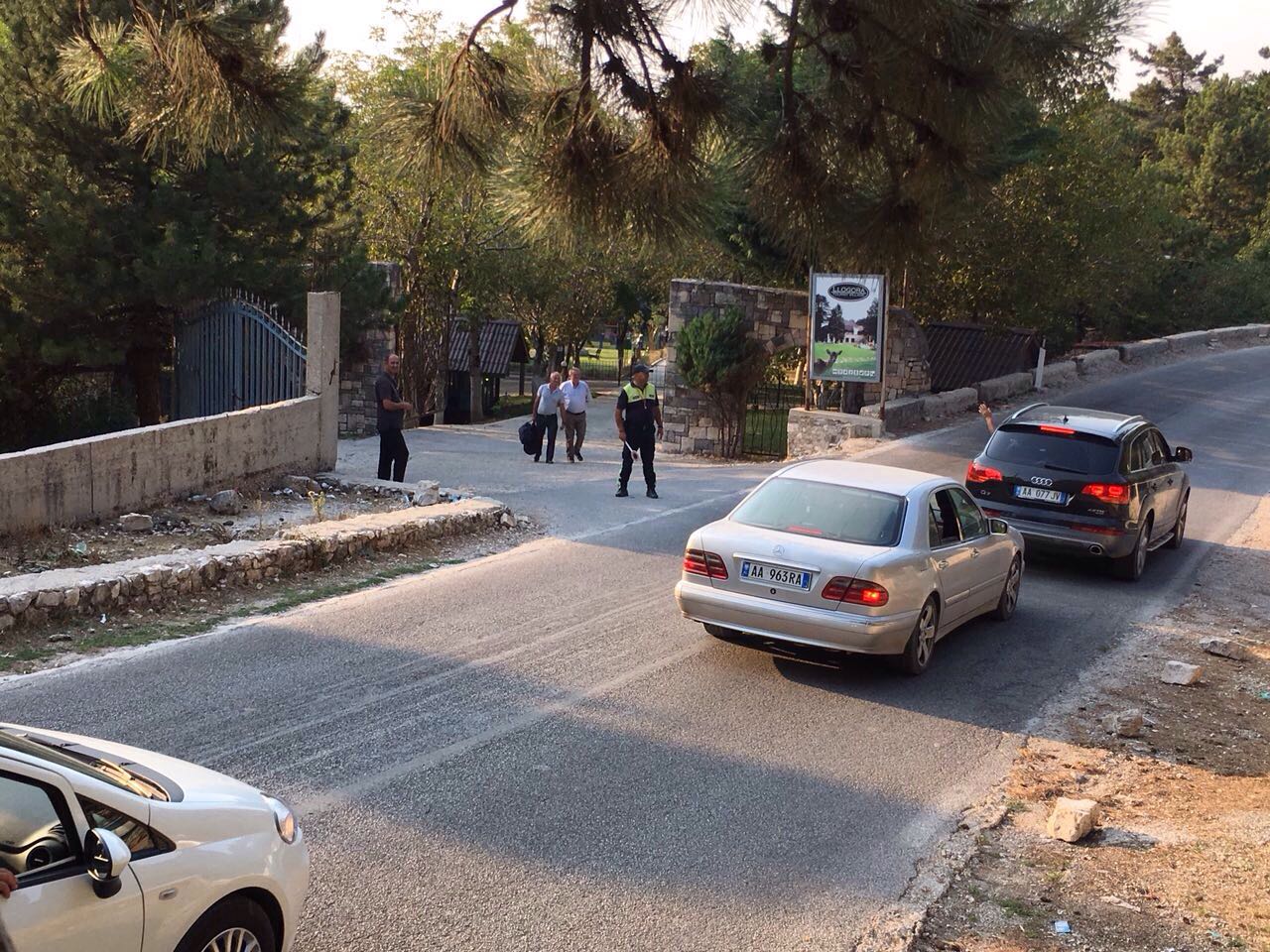 FOTO LAJM/ Zbulohet “strofkulla” në Llogara, ja për sa ditë do qëndrojë “ngujuar” Rama me ministrat e rinj