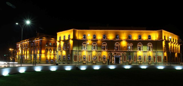 “Përmbysja e Ministrive”, ja kush janë 4952 punonjësit që rrezikojnë vendet e punës në çdo dikaster