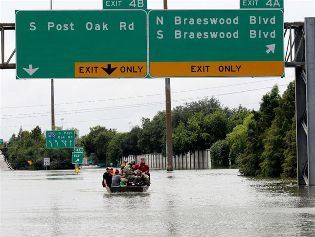 SPECIALE & FOTO GALERI/ Njihuni me Heronjtë shqiptarë që po shpëtojnë qindra amerikanë nga vërshimet në Houston Teksas