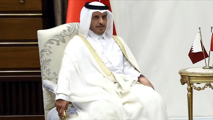 PRIORITETET DHE PRIVILEGJET/ Katari “hap kufijtë”, jep leje qëndrimi të përhershme për emigrantët