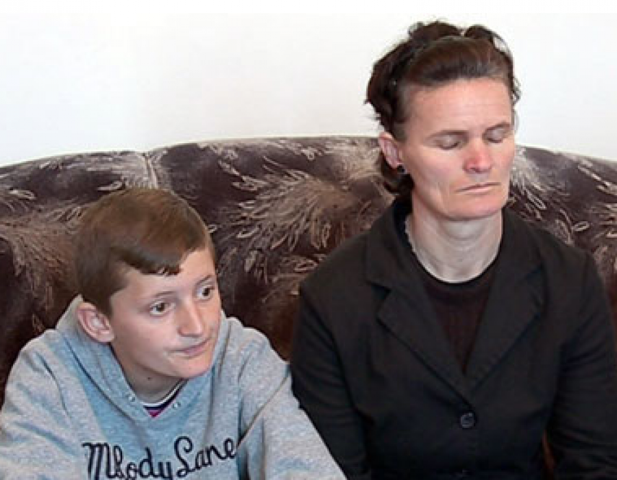 INTERVISTA/ Burri dhe djali e dhunuan dhe i qethën kokën, Gjermania i jep azil Vojsava Arapit