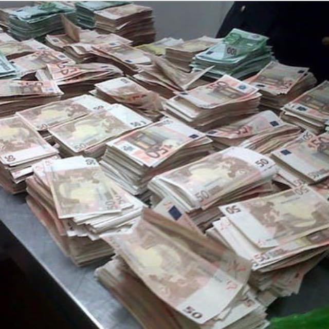 FOTO & VIDEO/ Jeta e shthurur e pasanikëve të Tiranës, luks dhe tufa me para