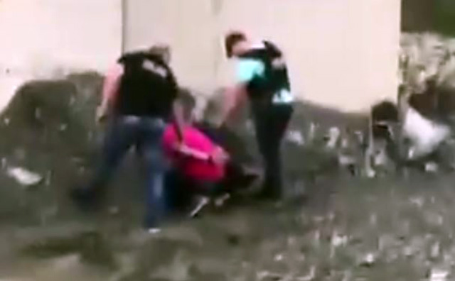 VIDEO/ Maliq, ja si u prangosën dy trafikantët e drogës te “Përroi i Popçishtit”