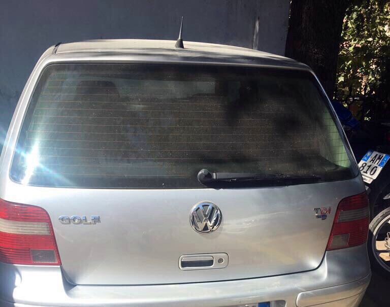 EMRI & FOTO GALERI/ Tiranë, ja si i linte makinat “në tako” hajduti i gomave