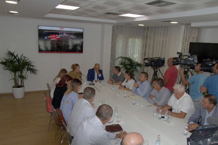 PYETJET/ Seanca e sotme e orës 18.00, ja 19 përgjigjet që presin 19 deputetët e LSI-së nga kryeministri Edi Rama