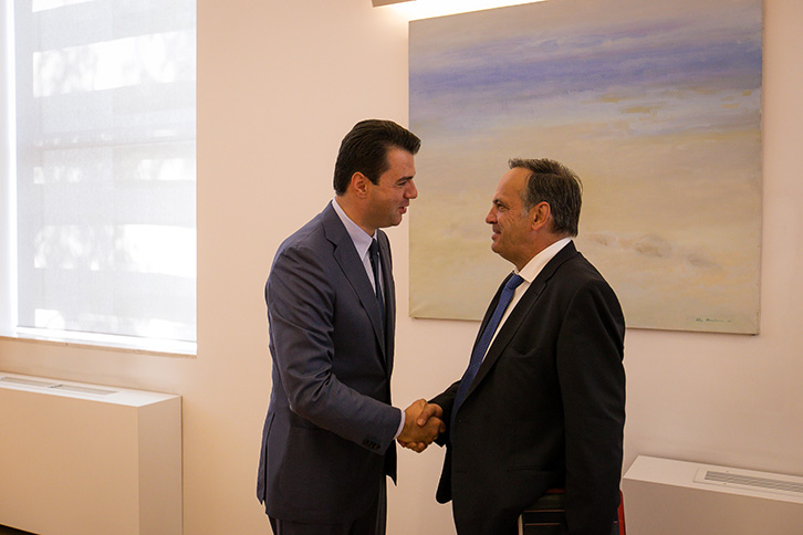 Basha pret Fleckenstein: Vetëm zgjedhjet e lira mund të kthejnë besimin e shqiptarëve