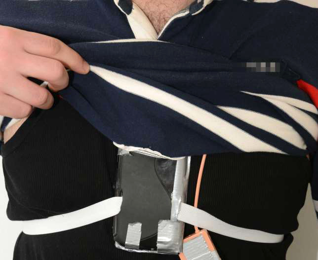 FOTO/ Mashtruan duke “përgjuar” sepse nuk flisnin gjermanisht – Teknika që përdorën të rinjtë shqiptarë “trembi” hetuesit