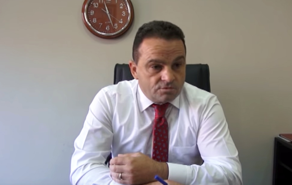 VIDEO/ Kreu i Gjykatës Vlorë akuza të forta për policinë: Na keni sjellë vetëm punëtorët e drogës