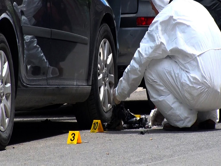 DYSHIMI/ Eksploziv në makinë, bllokohet rruga Shijak – Durrës