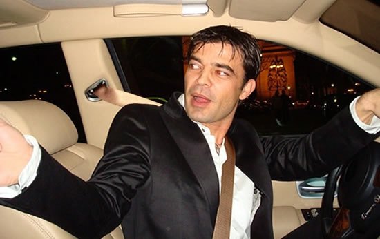 FOTO/ Fejohet modelja shqiptare, reagon ish-banori i Big Brother: Këto janë mish për top, prostituta!