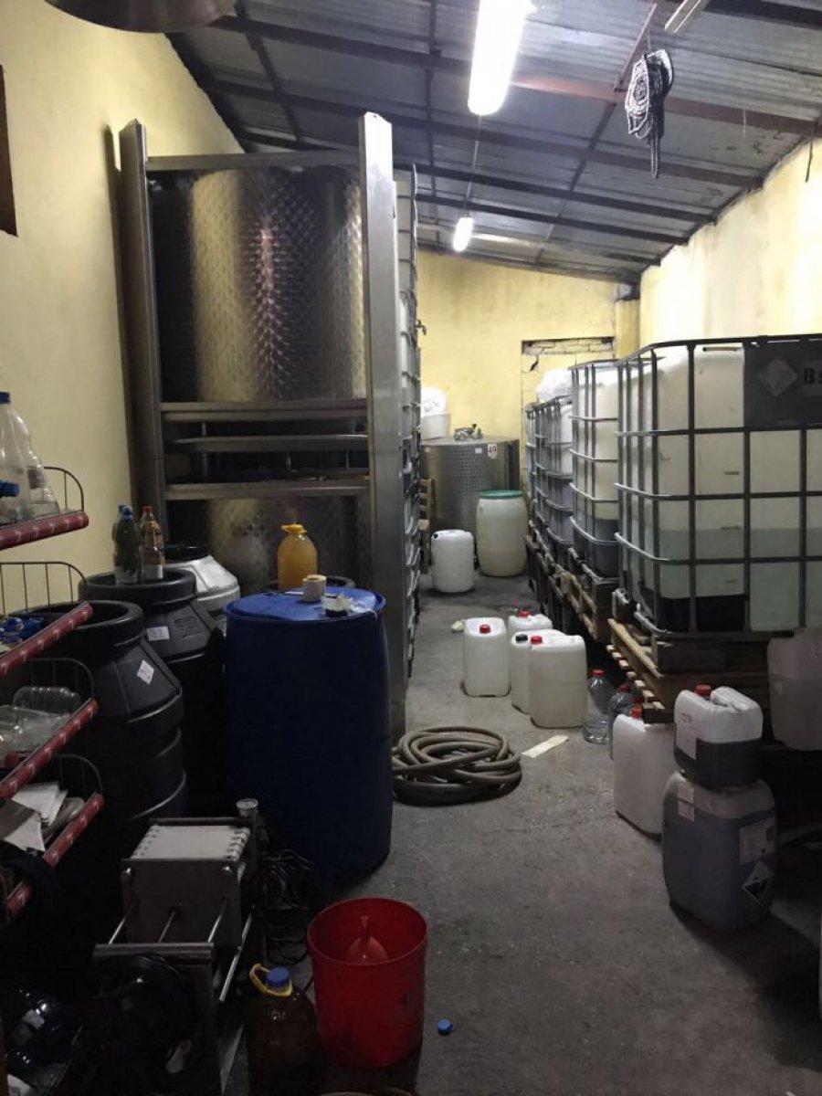 SKANDAL/ Arrestohen të gjithë punonjësit e AKU në Shkodër